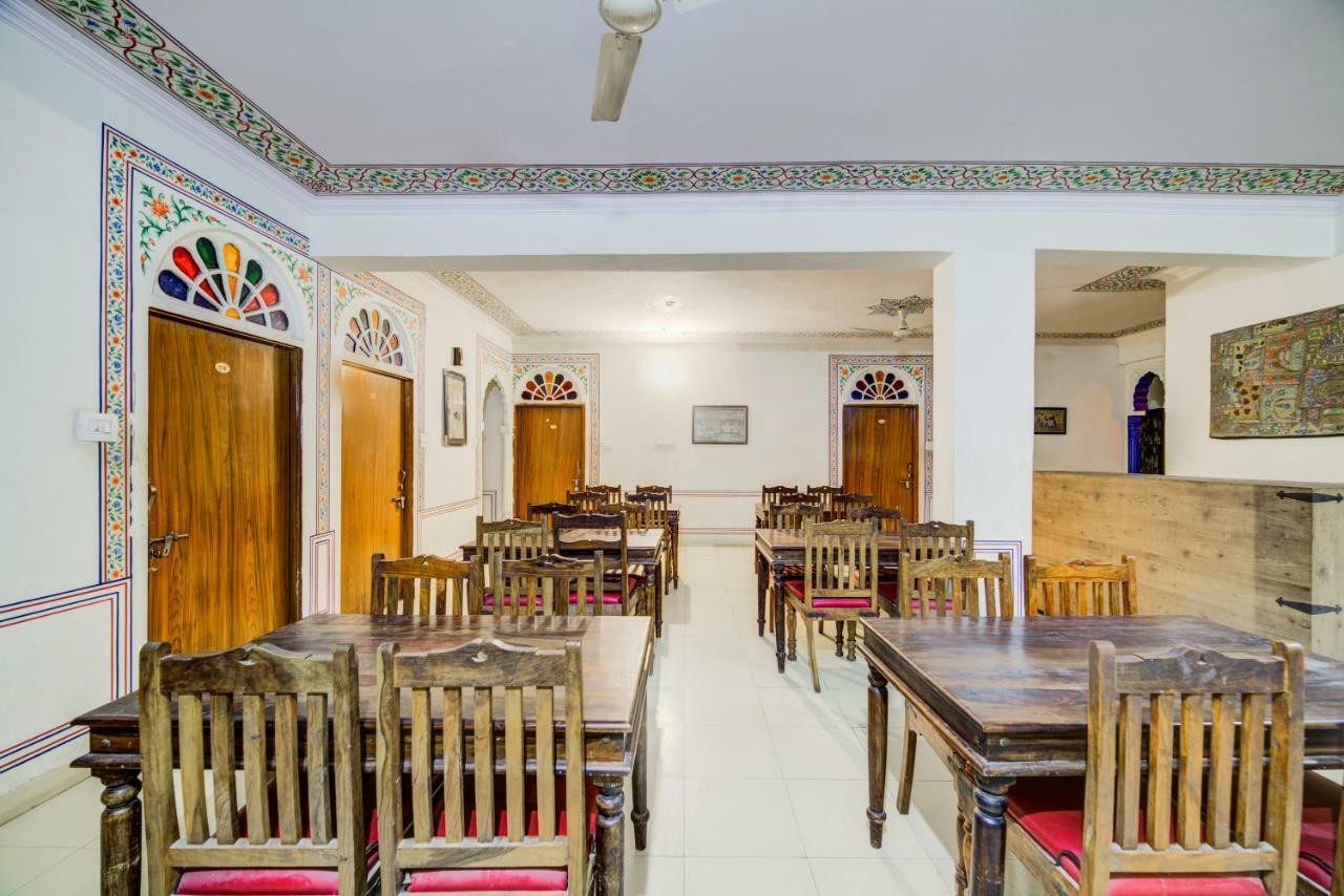 Oyo 40791 Hotel Hot N Fast Suratgarh Exteriör bild